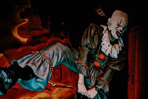 Фотография перформанса Оно от компании Quest Stars/Екб квест (Фото 1)