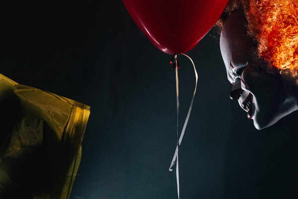 Фотография перформанса «Оно»