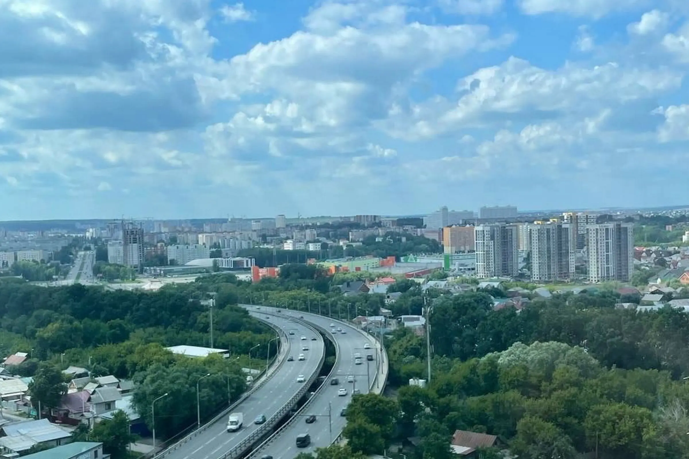 Откройте двери в мир квестов!