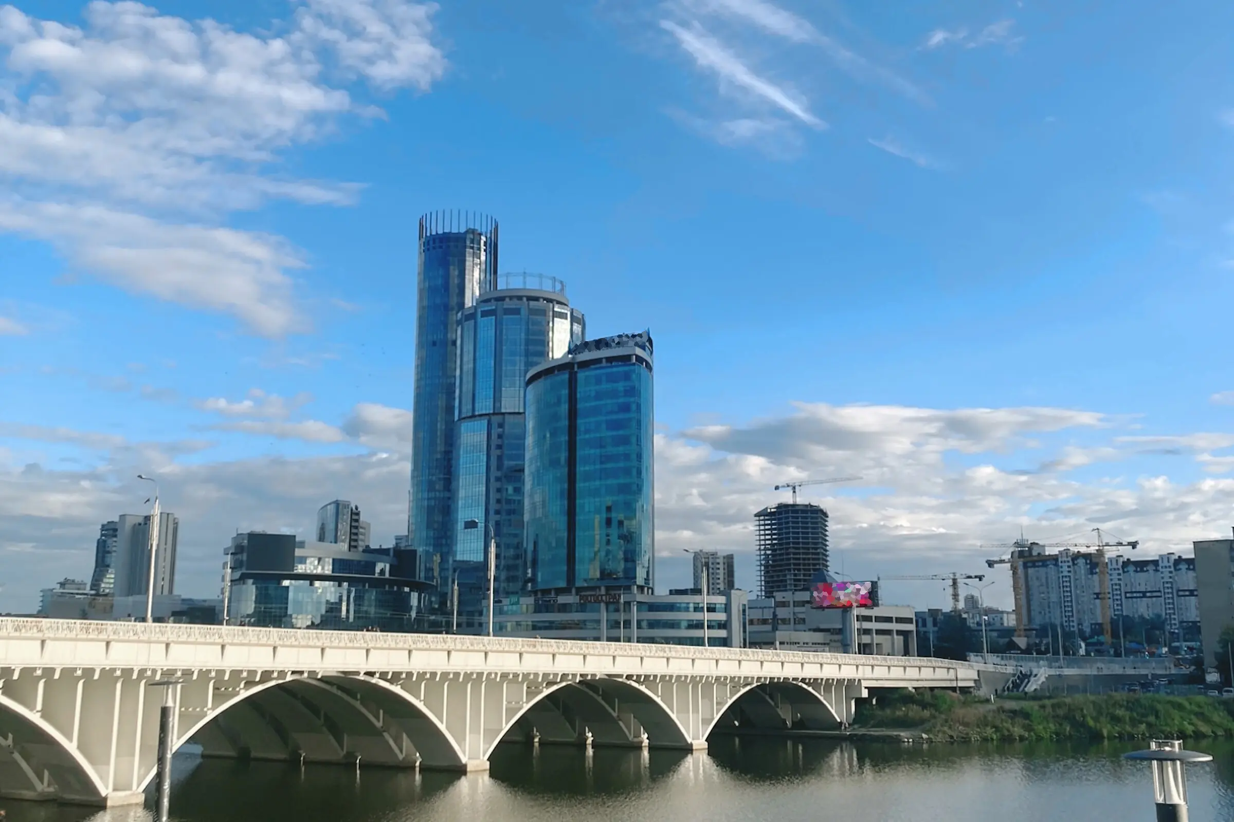 Откройте двери в мир квестов!