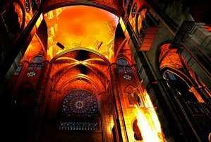 Фотография VR-квеста Notre-Dame on Fire от компании VR Play (Фото 1)